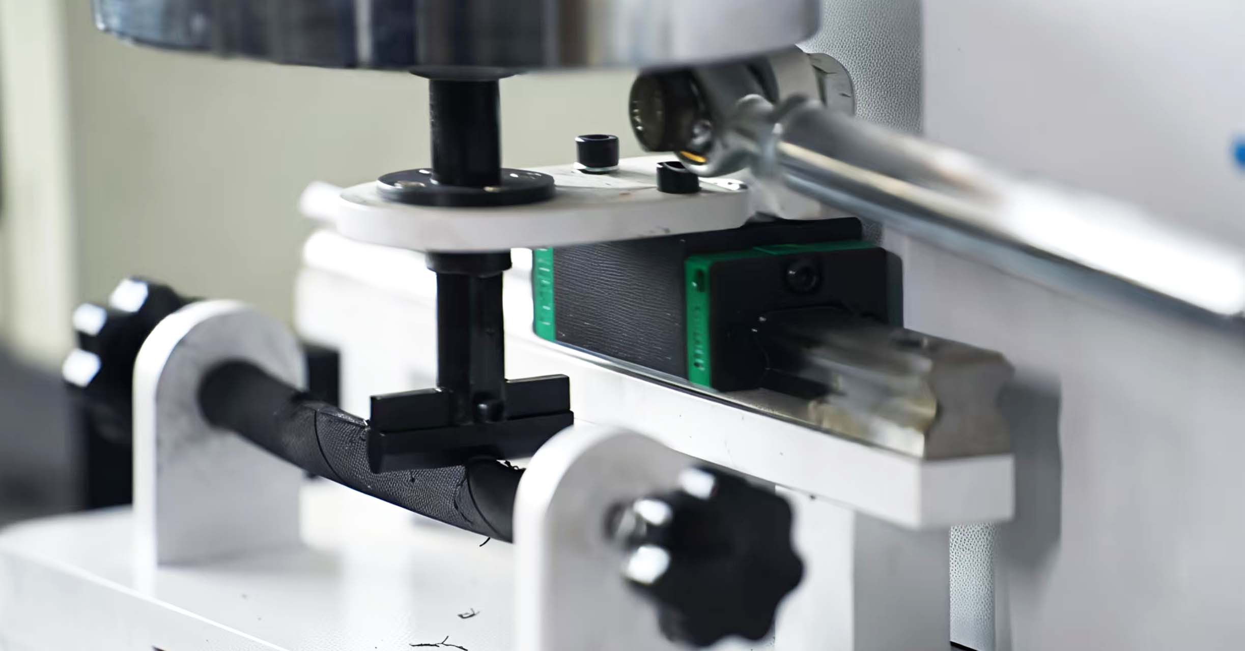 Friction testing machine